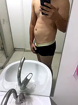 turkishdick22 online show from November 16, 2025, 4:01 pm