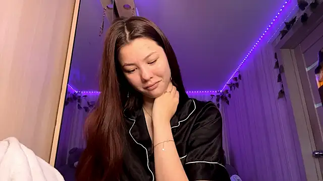 Snapshot of CutieSlim chatting on January 10, 2026, 6:04 am CutieSlim online show from January 10, 2026, 6:04 am