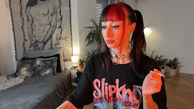 Snapshot of inked_witch chatting on October 15, 2025, 1:22 pm inked witch online show from October 15, 2025, 1:22 pm