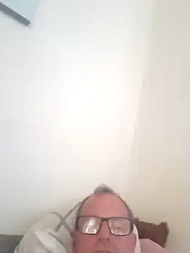 nard53 online show from April 11, 2026, 11:47 am