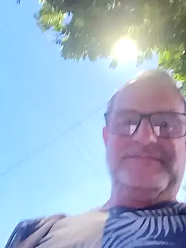 nard53 online show from April 15, 2026, 9:15 pm