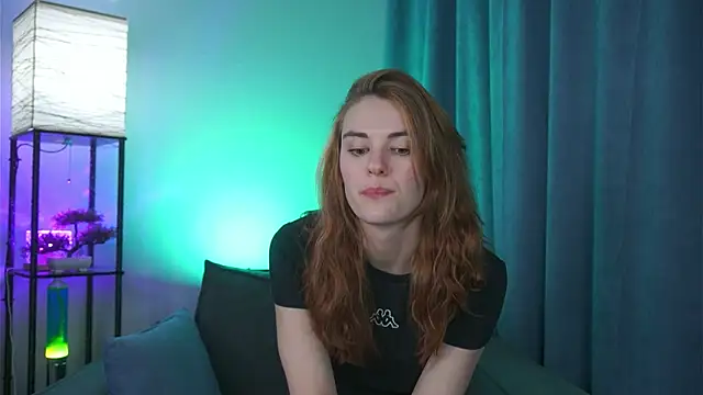 foxy cute4you online show from March 17, 2026, 6:22 pm