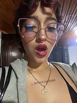 Snapshot of LilithMonette chatting on November 30, 2025, 12:47 am LilithMonette online show from November 30, 2025, 12:47 am