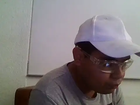 Zombiemuerto online show from November 17, 2025, 8:47 pm