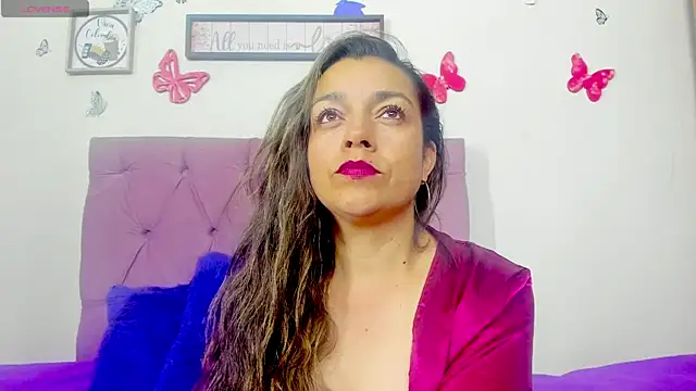  nanycute  online show from February 6, 2026, 9:40 pm