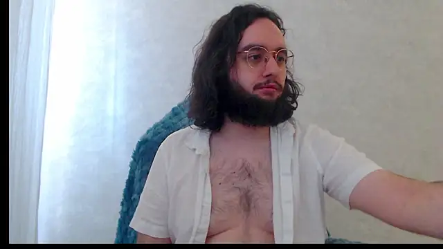 eren jaeger2000 online show from June 8, 2026, 4:24 am