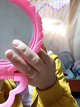 Lee-Thee online show from January 8, 2026, 12:57 am