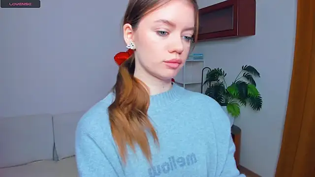 AngelesBenitz online show from February 21, 2026, 6:25 am