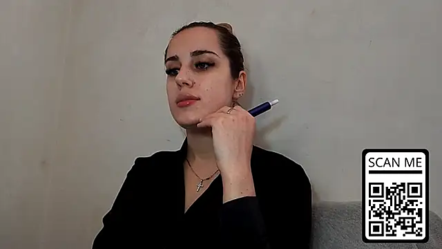 HotMusex online show from April 17, 2026, 10:40 am