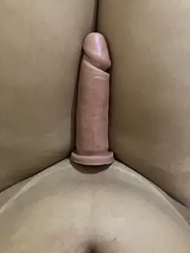 Amandinhaa19 online show from February 18, 2026, 10:39 pm