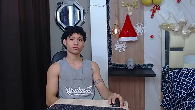 Snapshot of the_nugge chatting on November 29, 2025, 8:56 pm the nugge online show from November 29, 2025, 8:56 pm