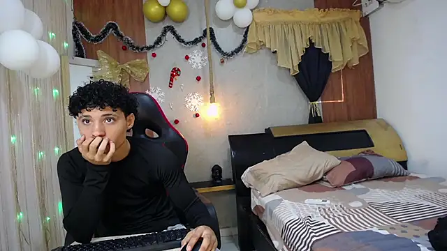 Snapshot of the_nugge chatting on December 1, 2025, 1:27 pm the nugge online show from December 1, 2025, 1:27 pm