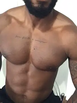 Nicolau 25 online show from November 17, 2025, 8:03 pm