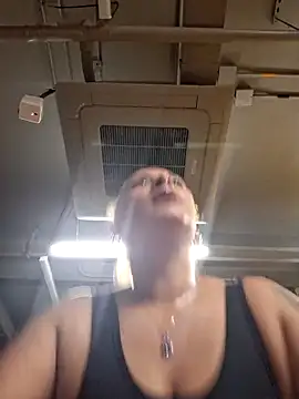 sahara paker online show from March 19, 2026, 6:23 pm