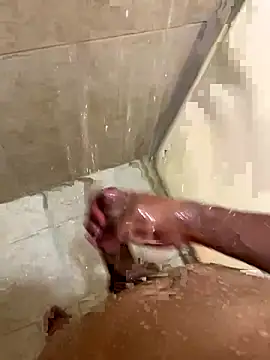 PristineMen online show from November 24, 2025, 8:41 pm