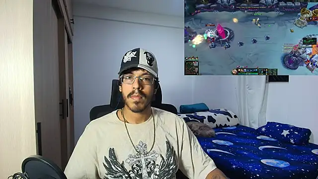 naitt  online show from December 3, 2025, 1:46 am