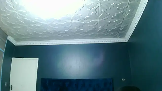 Snapshot of BrunetteNaomi8 chatting on February 18, 2026, 7:54 pm BrunetteNaomi8 online show from February 18, 2026, 7:54 pm