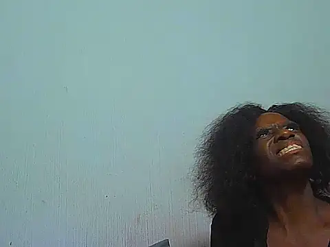 BrunetteNaomi8 online show from April 9, 2026, 8:03 pm