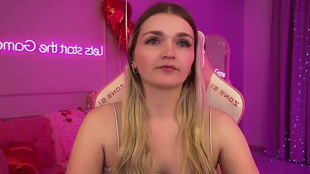 AnnyRaii online show from February 13, 2026, 6:26 pm