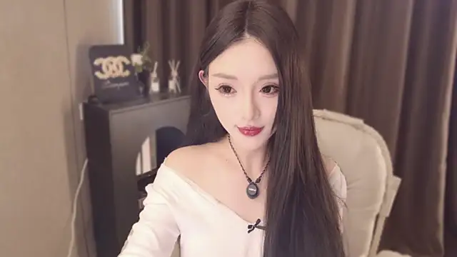 mammam520 online show from April 10, 2026, 4:06 am