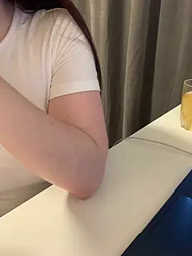 Ghostbaby02 online show from January 15, 2026, 2:10 pm