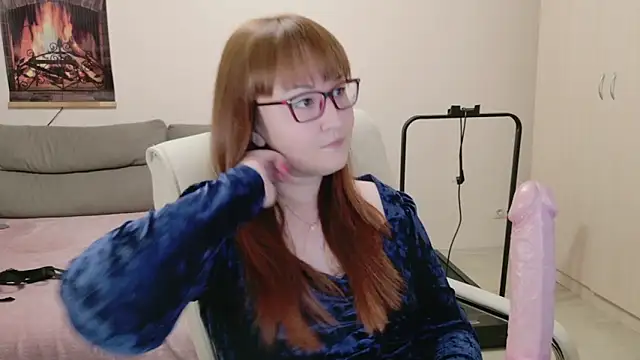 Foxy-lady online show from October 28, 2025, 2:31 pm