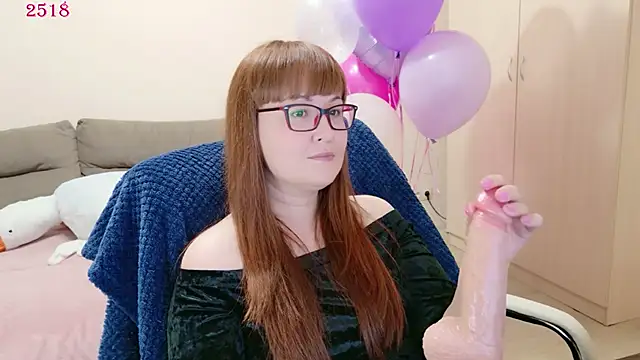 Foxy-lady online show from May 31, 2026, 6:09 pm