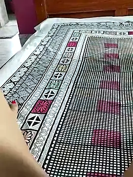 pinkisengupta online show from November 30, 2025, 6:17 am