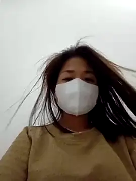 PamPii2x online show from March 26, 2026, 9:31 pm