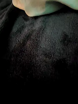 Drowning667 online show from January 7, 2026, 4:04 am