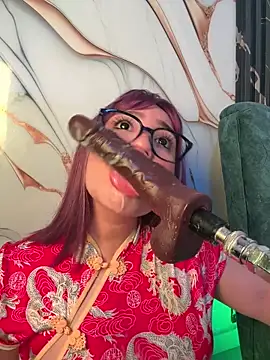 emy eviee online show from March 24, 2026, 7:19 pm