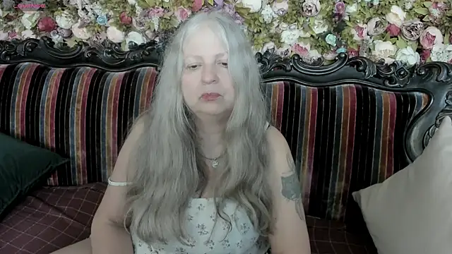 Snapshot of mariabelladonna chatting on July 11, 2026, 7:33 am mariabelladonna online show from July 11, 2026, 7:33 am