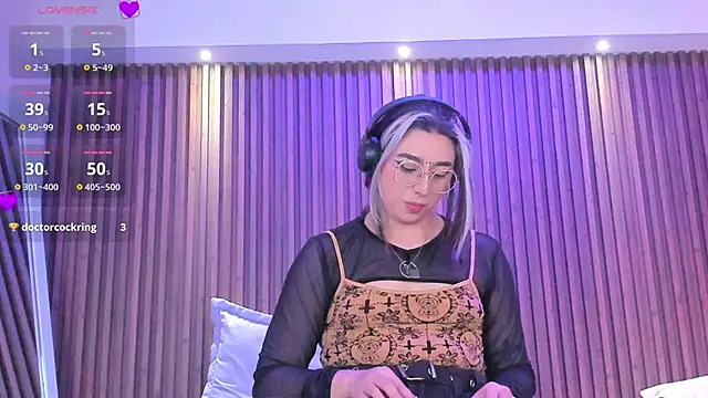 Snapshot of GabyRose9 chatting on July 1, 2026, 7:46 pm GabyRose9 online show from July 1, 2026, 7:46 pm