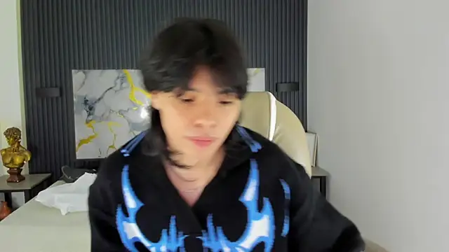 Sylasfrost online show from November 30, 2025, 8:46 pm