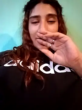 Snapshot of cata_bronw chatting on February 21, 2026, 5:03 pm cata bronw online show from February 21, 2026, 5:03 pm