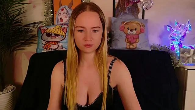 BigTitsLady- online show from December 15, 2025, 10:25 pm