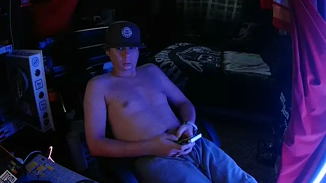 Bowerboi online show from November 22, 2025, 7:24 pm