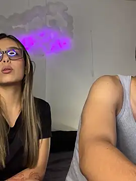 Sharlotte Davin online show from December 1, 2025, 3:11 am