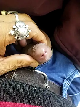 Snapshot of Playboy_139 chatting on December 18, 2025, 9:59 am Playboy 139 online show from December 18, 2025, 9:59 am