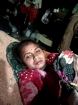 Hot erion online show from November 28, 2025, 10:45 pm