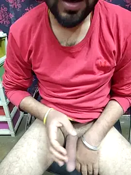 Cute Lucky online show from November 29, 2025, 4:04 am