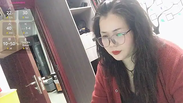 Snapshot of Huahua3187 chatting on December 1, 2025, 10:31 am Huahua3187 online show from December 1, 2025, 10:31 am