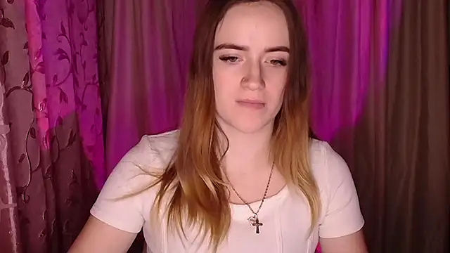 Illa May online show from December 19, 2025, 8:27 pm