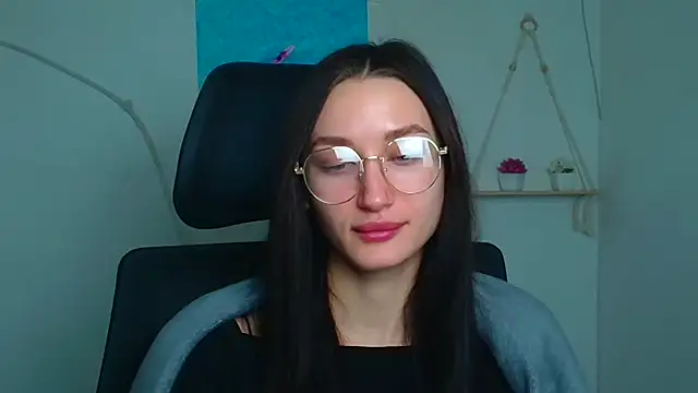 Stella XO online show from February 19, 2026, 6:31 am