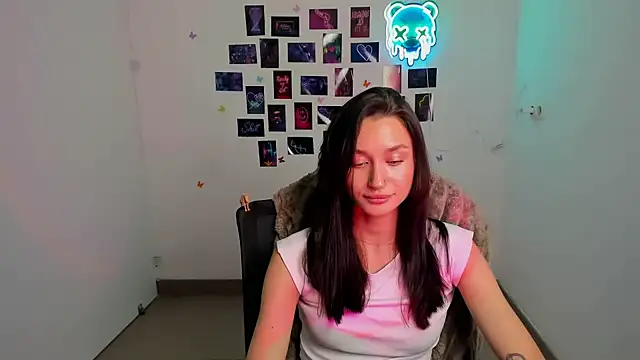 Snapshot of Stella_XO chatting on July 7, 2026, 6:47 am Stella XO online show from July 7, 2026, 6:47 am