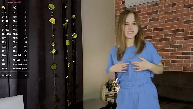 VoidElaris online show from January 7, 2026, 6:10 pm