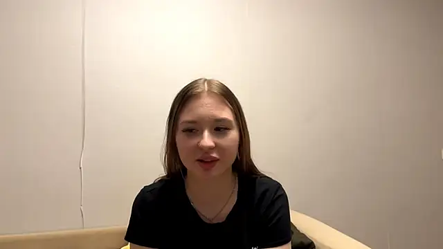 DivaRay online show from November 23, 2025, 10:15 am