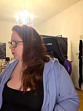 NaughtyNiia online show from December 19, 2025, 5:31 pm