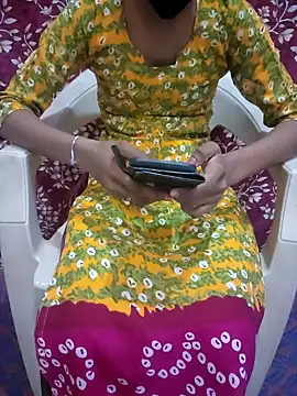 Snapshot of Ranu_namulkar chatting on November 21, 2025, 1:48 am Ranu namulkar online show from November 21, 2025, 1:48 am