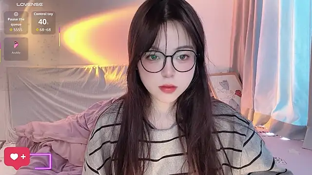 -Angela online show from November 30, 2025, 3:43 am